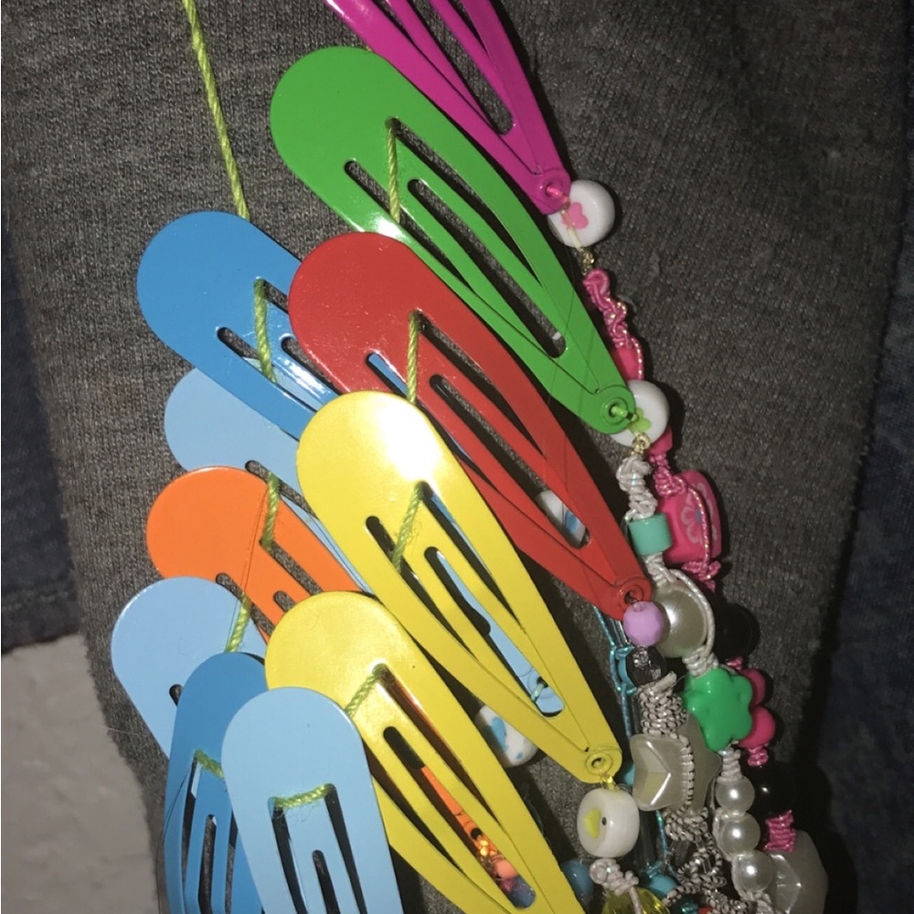 Feather hair clips 🪶🤍